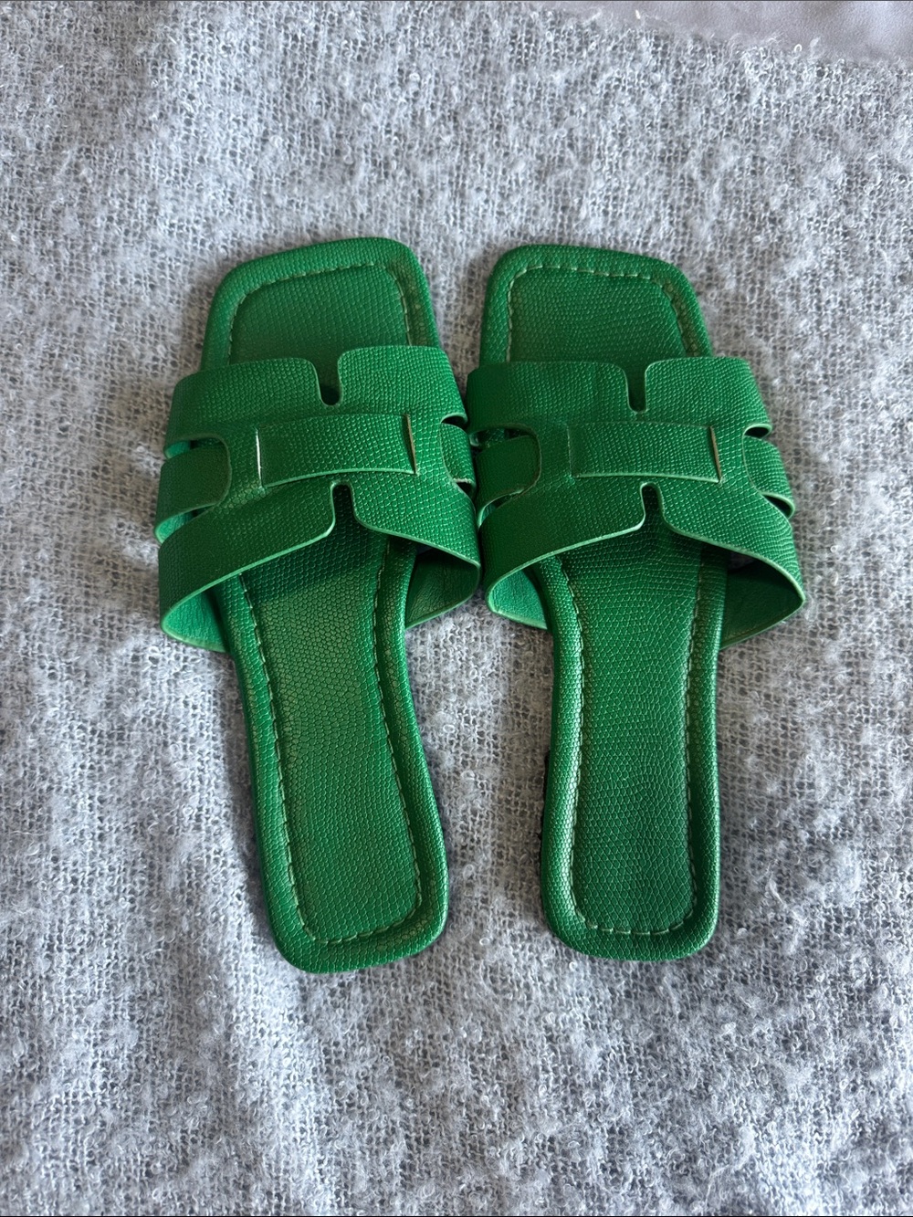Women's Green Slide Sandals - Casual Slip-On Comfort
